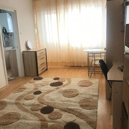 Studio In Regim Hotelier Alba Iulia Exterior photo